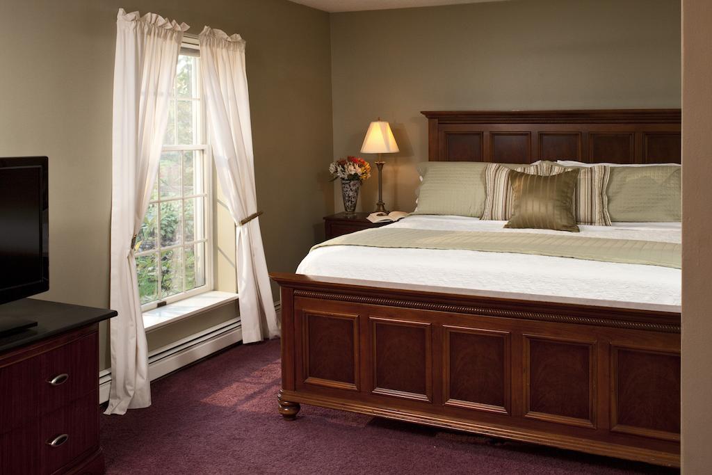 Huron House Bed & Breakfast Oscoda Ngoại thất bức ảnh