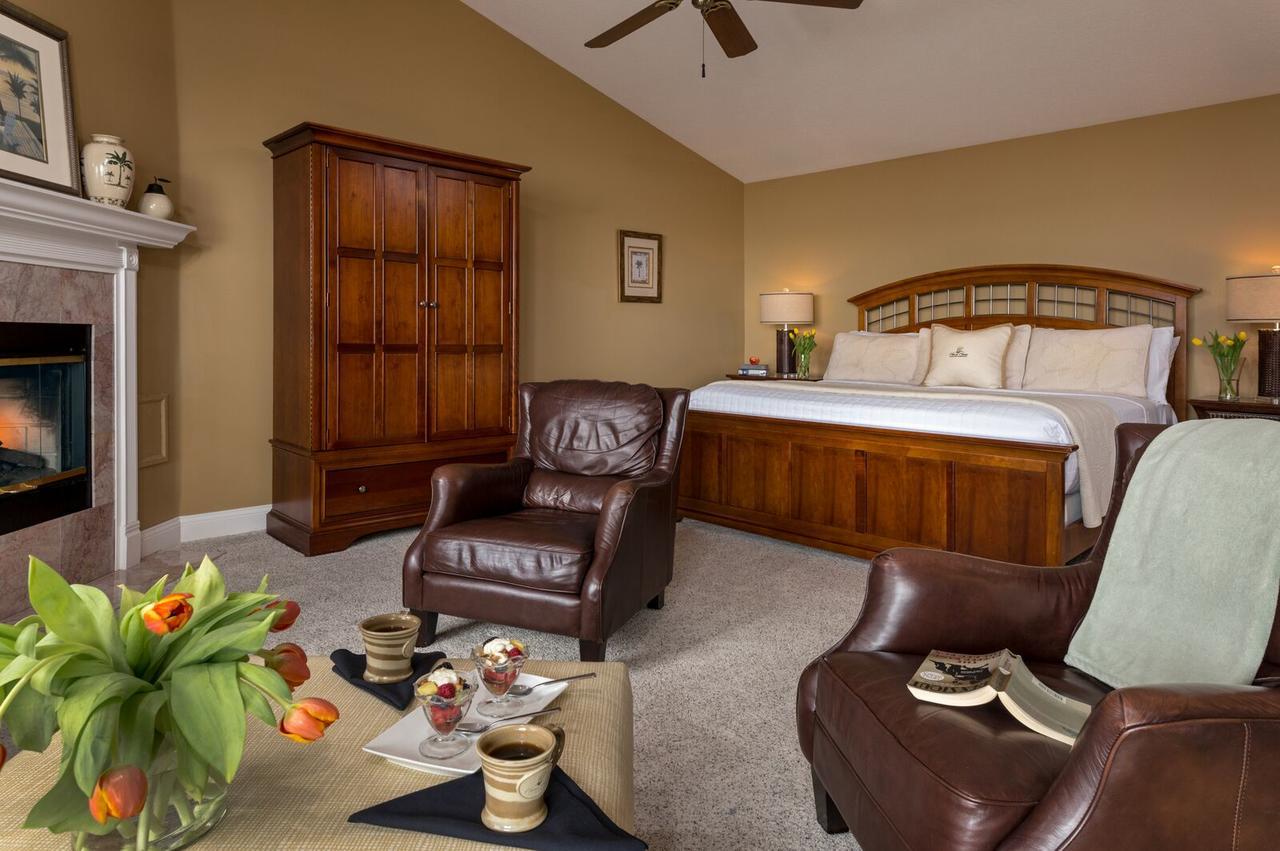 Huron House Bed & Breakfast Oscoda Ngoại thất bức ảnh
