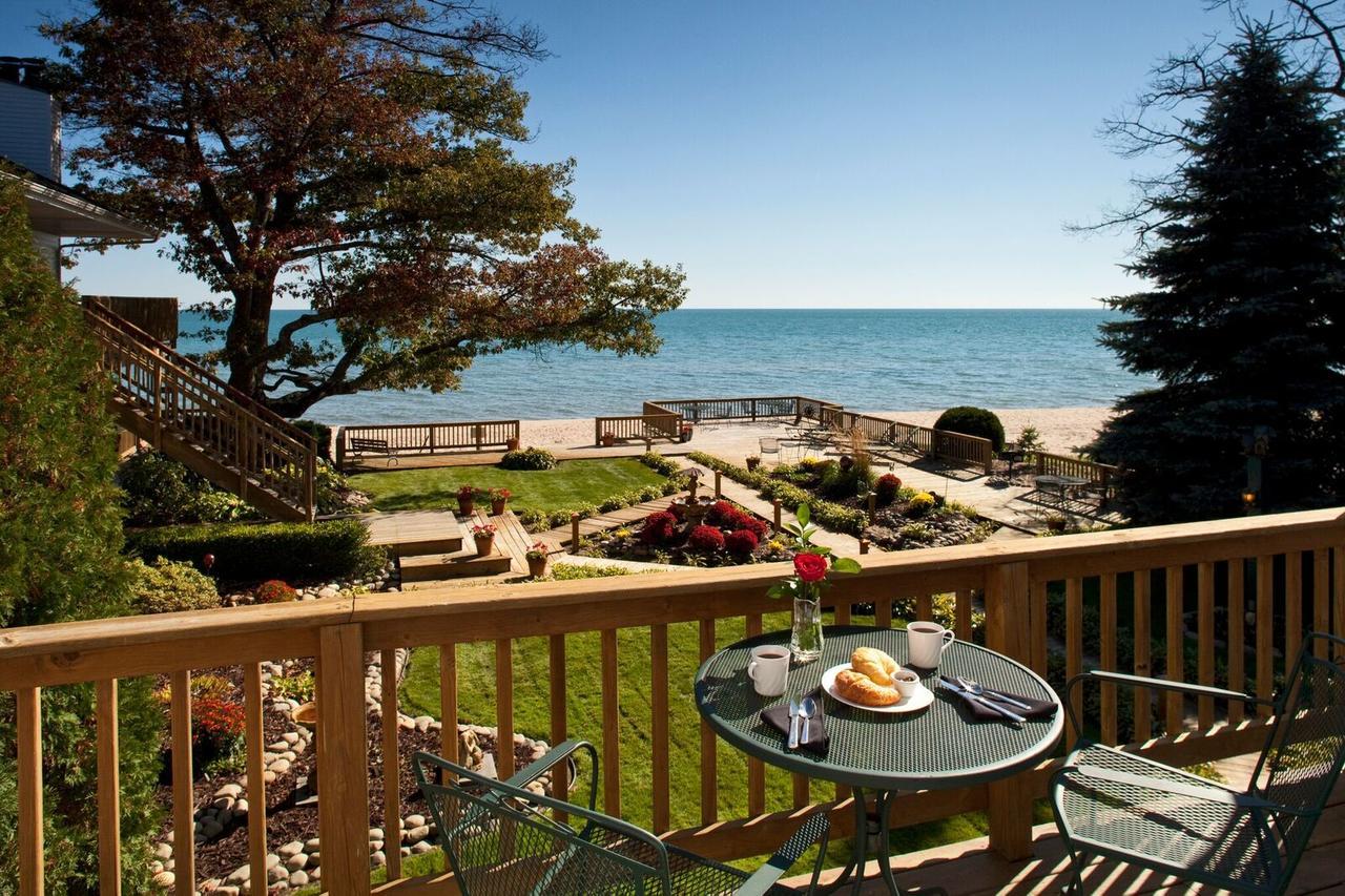 Huron House Bed & Breakfast Oscoda Ngoại thất bức ảnh