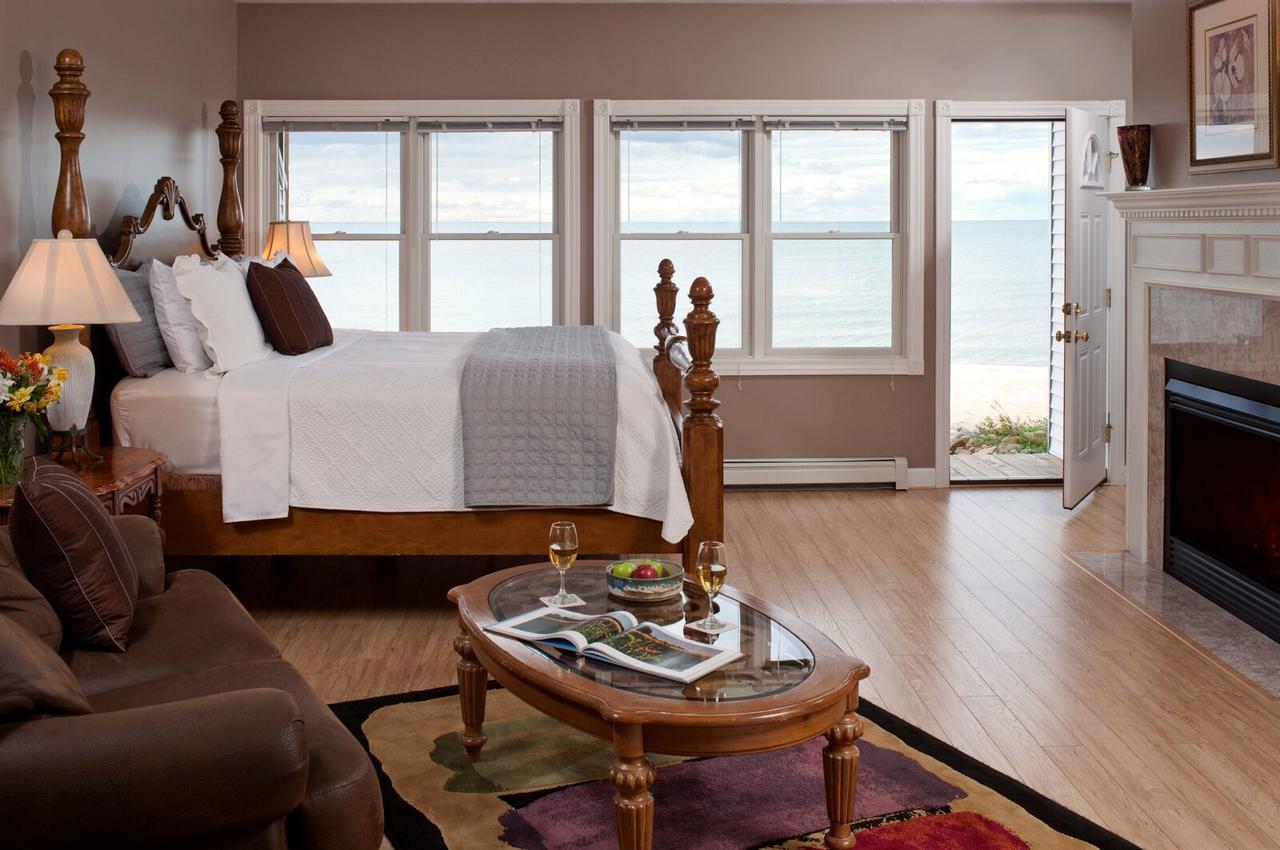 Huron House Bed & Breakfast Oscoda Ngoại thất bức ảnh
